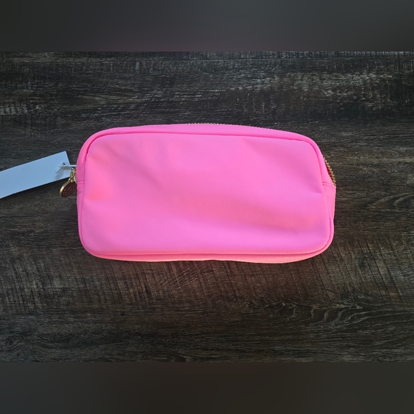 Stoney Clover Lane Bubblegum Pouch "Talulah" - Picture 3 of 7